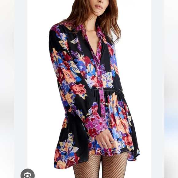 Free People Brunch A Bunch Tunic Shirt in Deep Combo - Picture 1 of 15